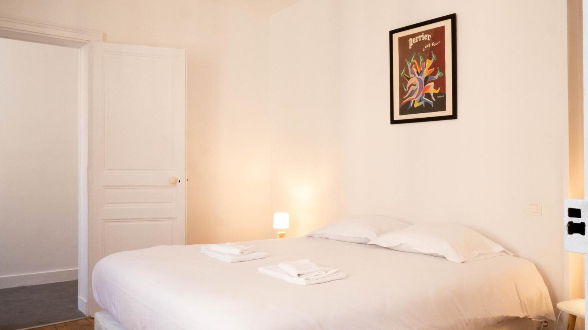 Апартаменты Le Puit De Lumiere - Comfortable T3 In Poitiers! Экстерьер фото
