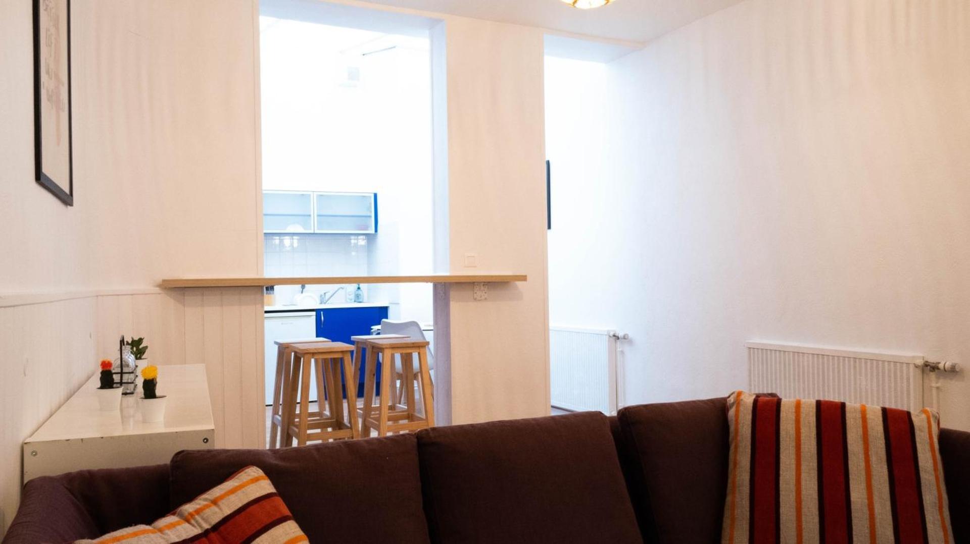 Апартаменты Le Puit De Lumiere - Comfortable T3 In Poitiers! Экстерьер фото