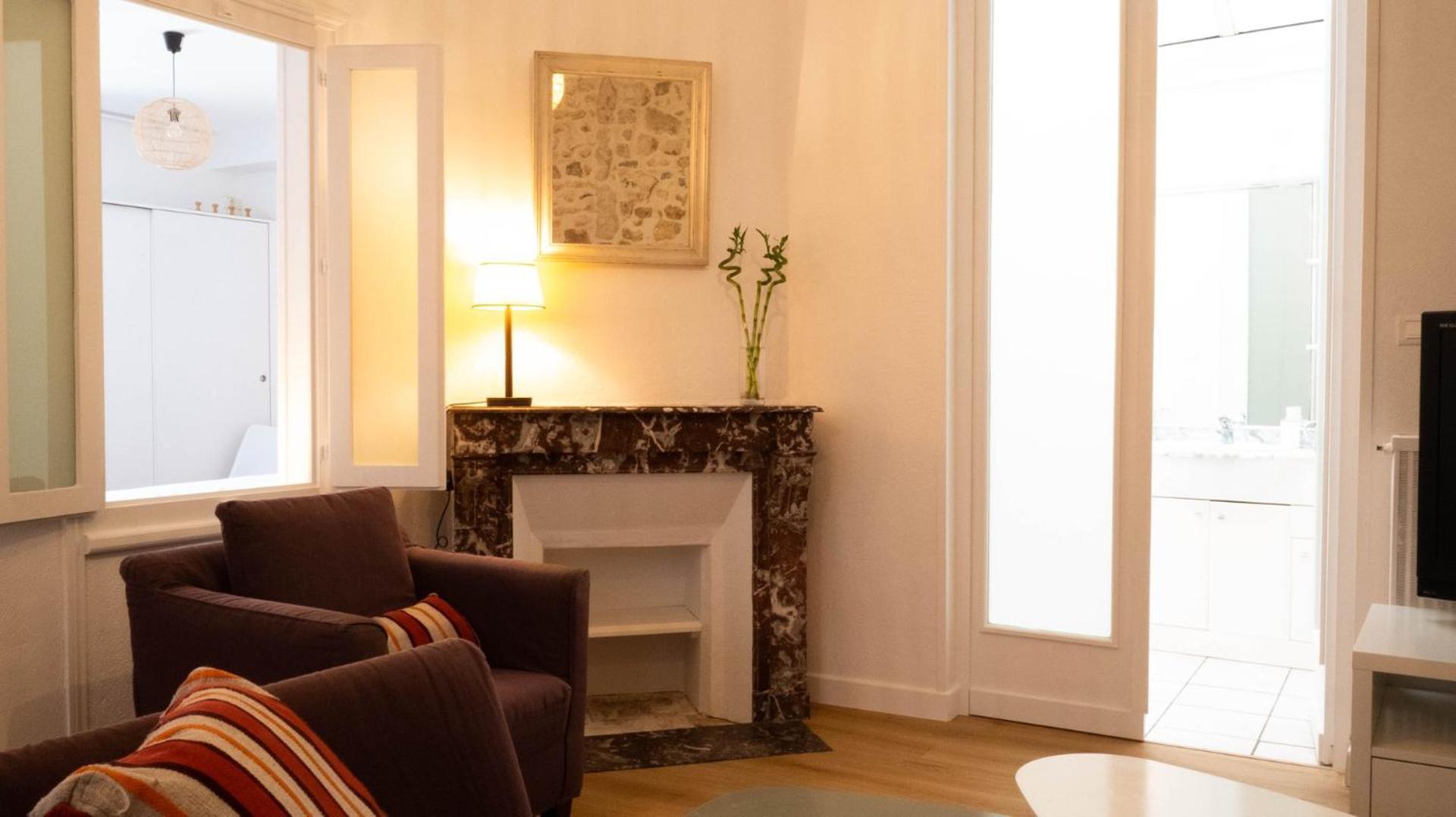 Апартаменты Le Puit De Lumiere - Comfortable T3 In Poitiers! Экстерьер фото